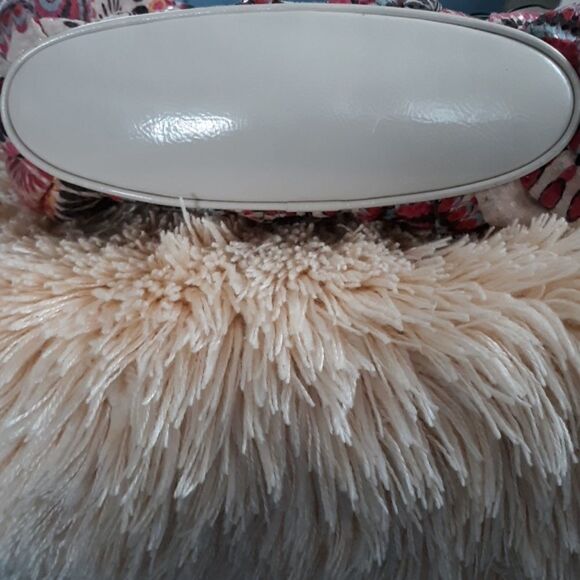 Call it spring purse - Picture 3 of 8